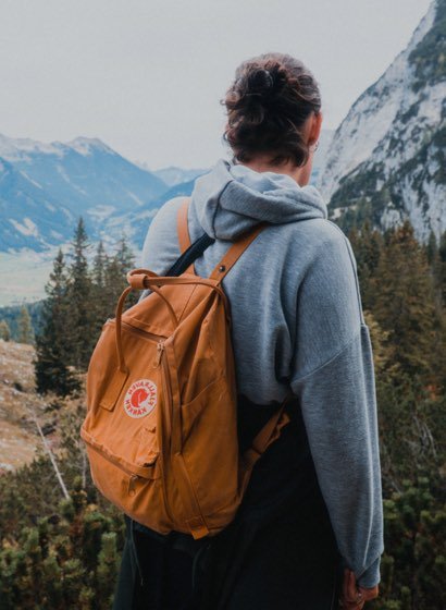 florian-weichelt-oBUkiqaSEME-unsplash copy